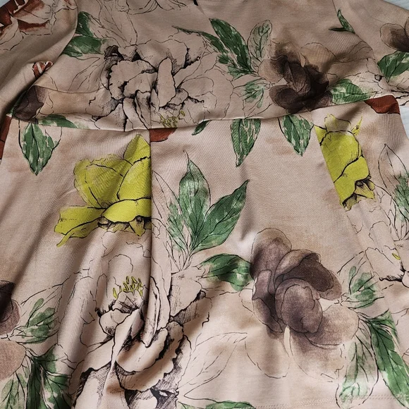 Melissa McCarthy Women Charming Floral Top Size XL - Picture 6 of 11